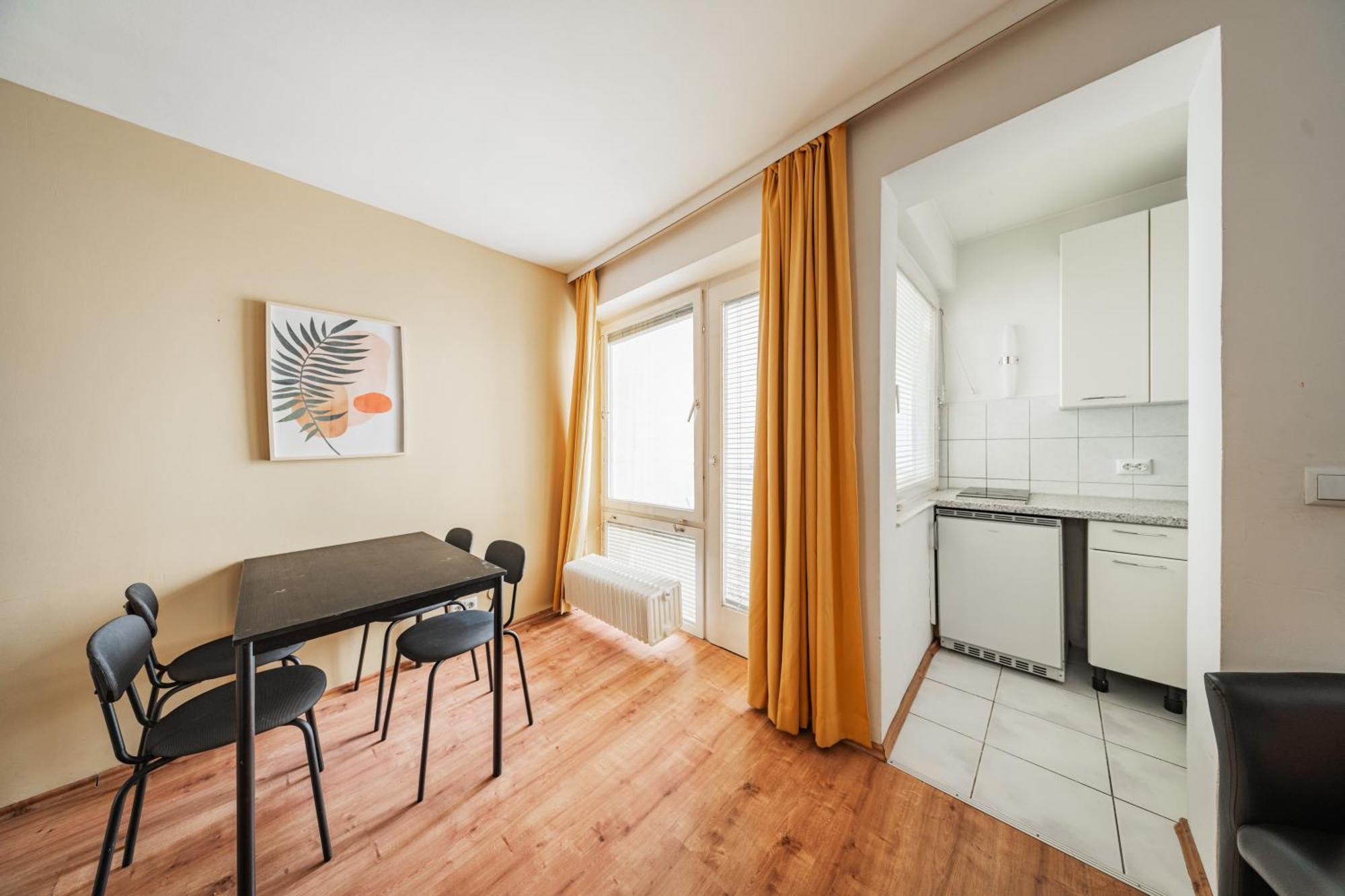 Studio Next To Karlsplatz/Karlskirche Apartment Viena Exterior foto